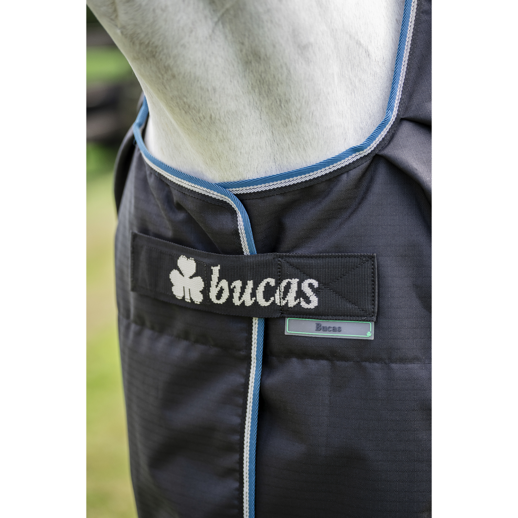 Bucas anniversary turnout 150g med stay dry fôr