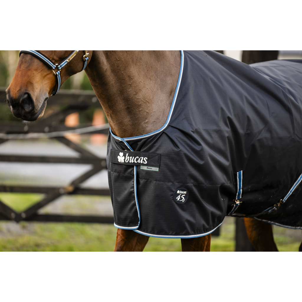 Bucas anniversary turnout 150g med stay dry fôr